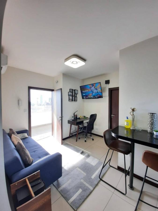 Hermoso Y Unico Apartamento Moderno, En Pleno Centro De Santa Cruz, Con Netflix Wi-Fi De 60 Mb, Estacionamiento Gratis Y Ac En Todos Los Ambientes Санта Крус де ла Сиера Екстериор снимка
