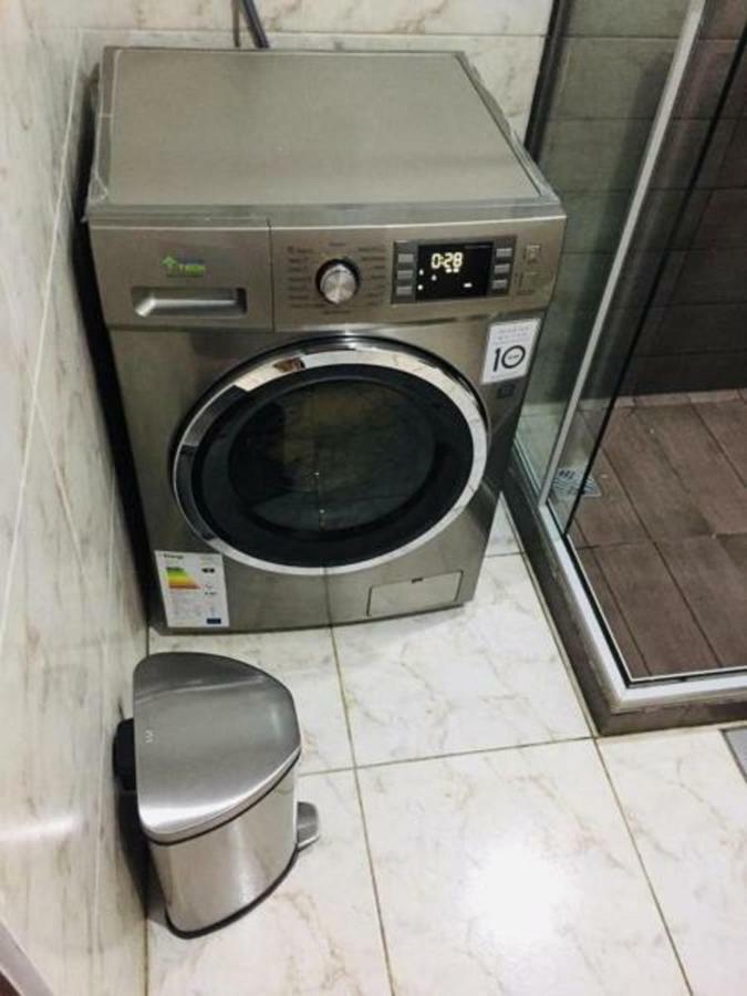 Hermoso Y Unico Apartamento Moderno, En Pleno Centro De Santa Cruz, Con Netflix Wi-Fi De 60 Mb, Estacionamiento Gratis Y Ac En Todos Los Ambientes Санта Крус де ла Сиера Екстериор снимка